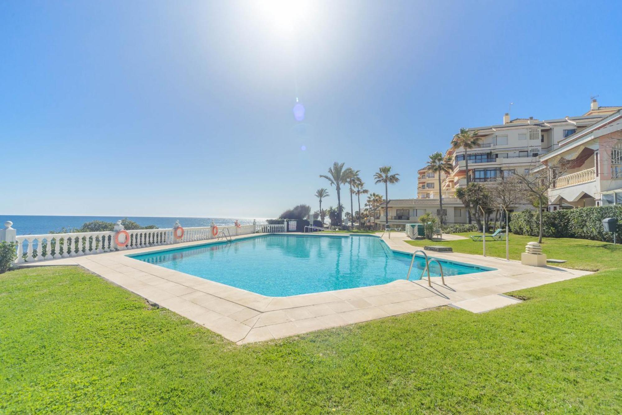 Cubo'S Apartamento C2 Bd Lubina Del Sol Sitio de Calahonda Bagian luar foto